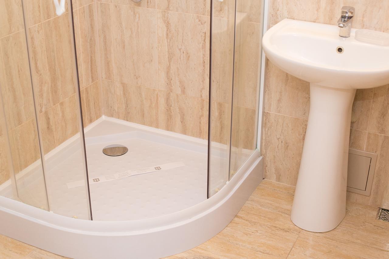 Complex Azar Hotel Galati  Ngoại thất bức ảnh
