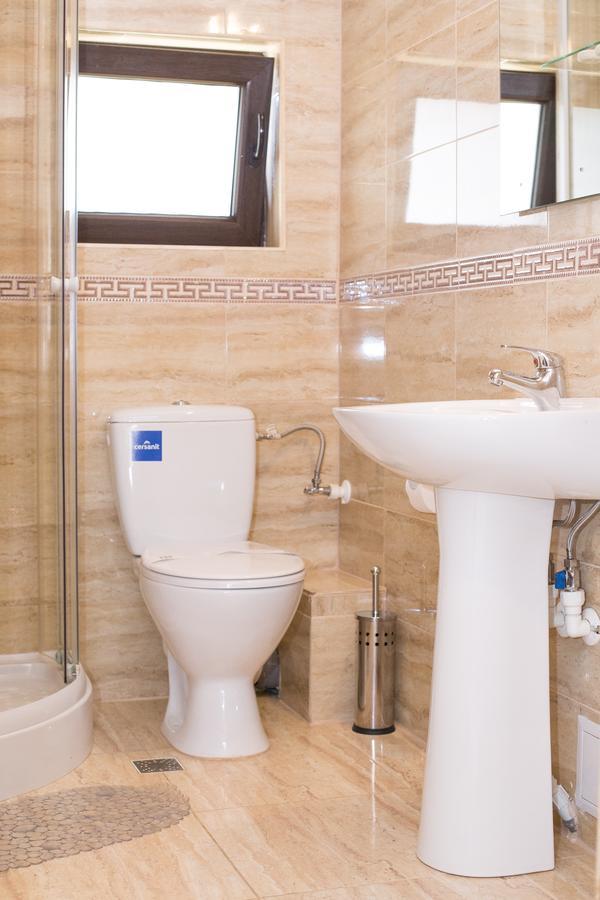 Complex Azar Hotel Galati  Ngoại thất bức ảnh